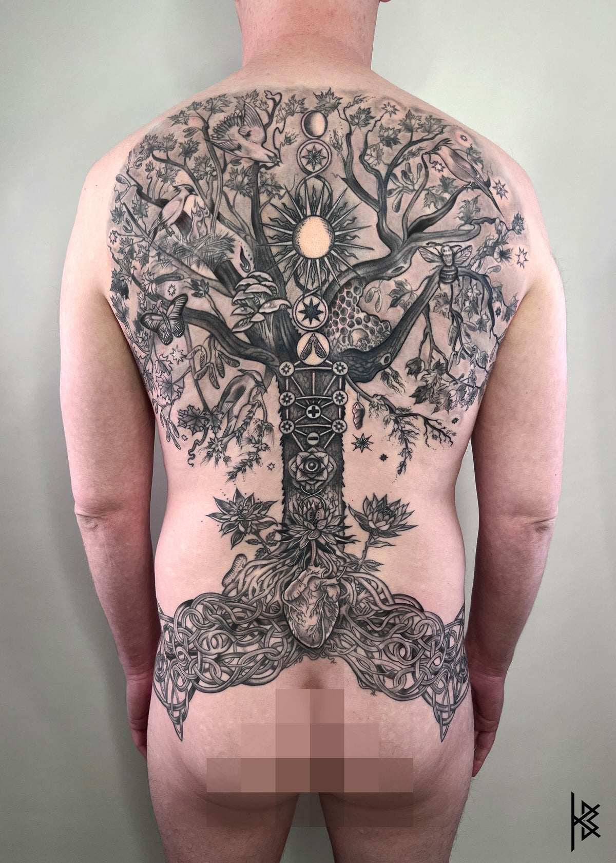 KB, "Tree of Life, She of a Thousand Stars", Ink in skin, 25" x 20". 2022-2024
