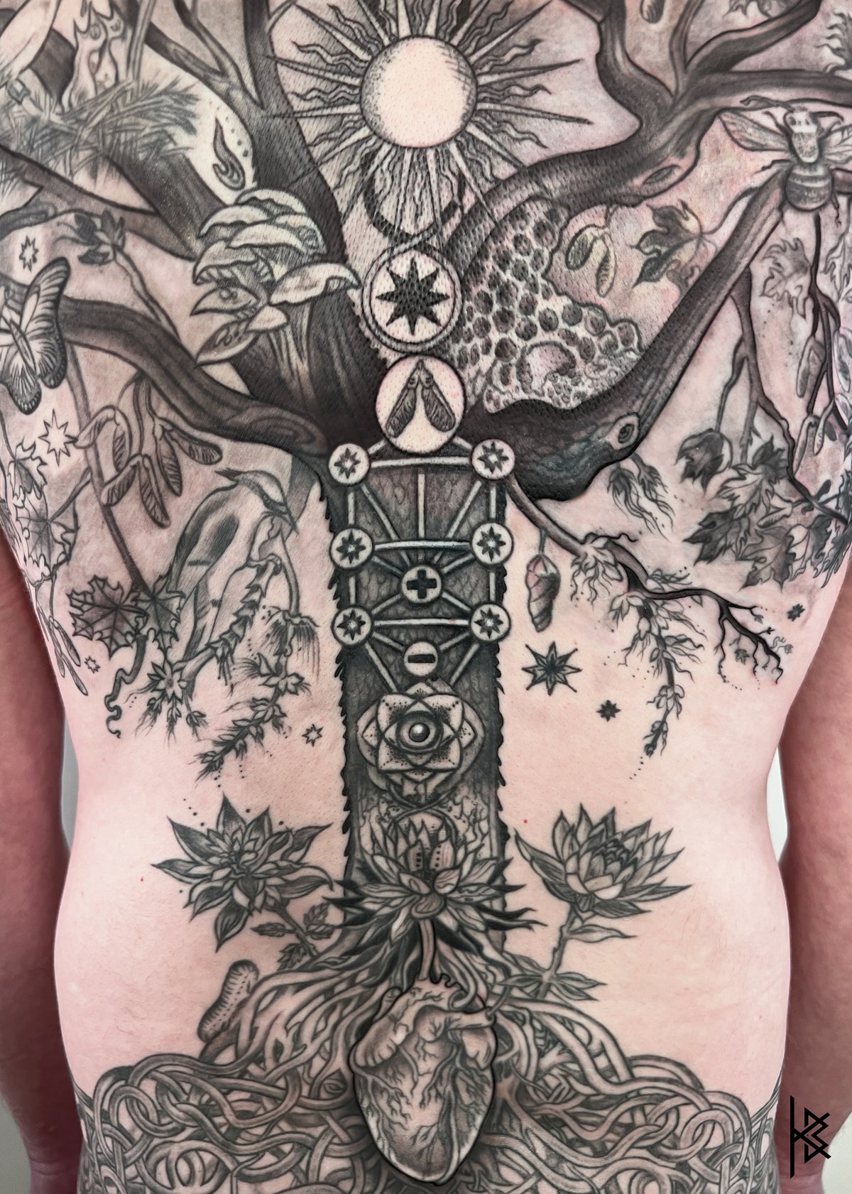KB, "Tree of Life, She of a Thousand Stars", Ink in skin, 25" x 20". 2022-2024