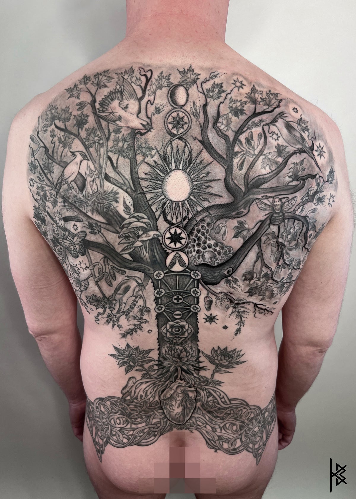KB, "Tree of Life, She of a Thousand Stars", Ink in skin, 25" x 20". 2022-2024