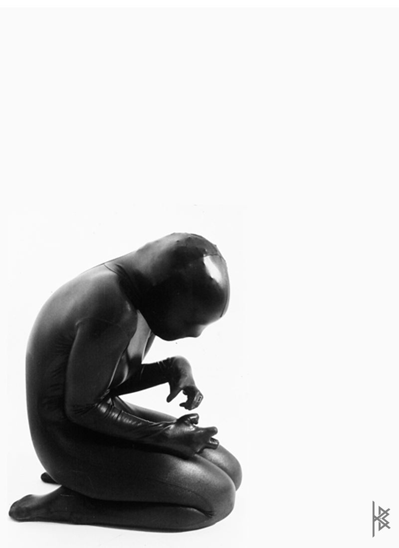Leah Archambault. "Bend Will Live Visuals", Choreography and Dance performance, 2007.